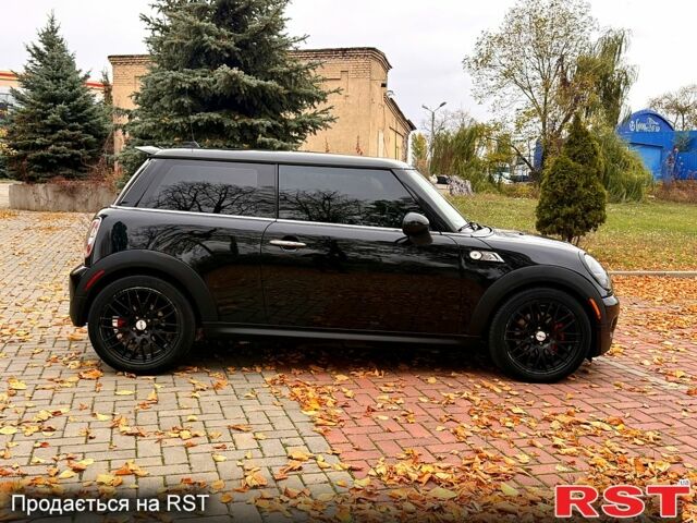 Міні Hatch, об'ємом двигуна 1.6 л та пробігом 119 тис. км за 6700 $, фото 2 на Automoto.ua