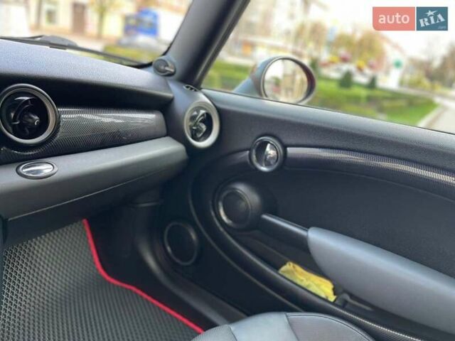 Міні Hatch, об'ємом двигуна 1.6 л та пробігом 152 тис. км за 8300 $, фото 15 на Automoto.ua