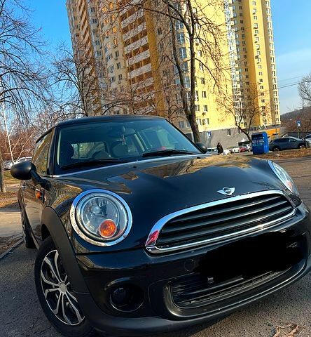 Мини Hatch, объемом двигателя 16 л и пробегом 214 тыс. км за 6300 $, фото 1 на Automoto.ua