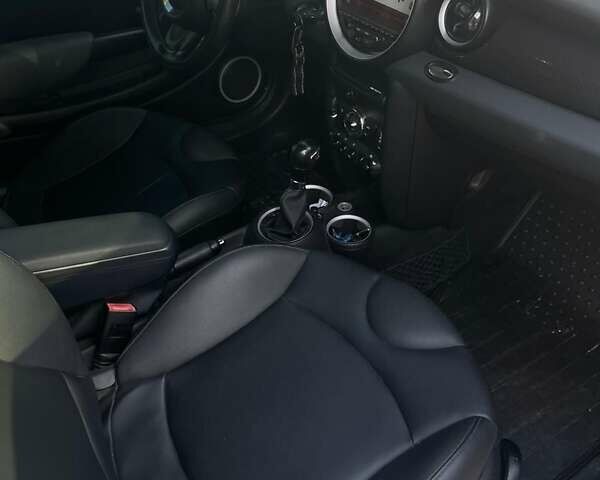 Мини Hatch, объемом двигателя 1.6 л и пробегом 171 тыс. км за 8700 $, фото 14 на Automoto.ua