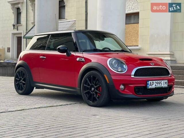 Міні Hatch, об'ємом двигуна 1.6 л та пробігом 152 тис. км за 8300 $, фото 5 на Automoto.ua