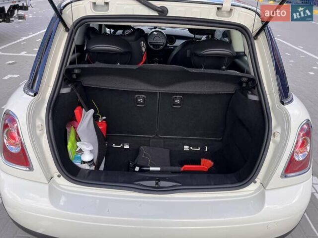 Мини Hatch, объемом двигателя 1.6 л и пробегом 146 тыс. км за 8500 $, фото 20 на Automoto.ua