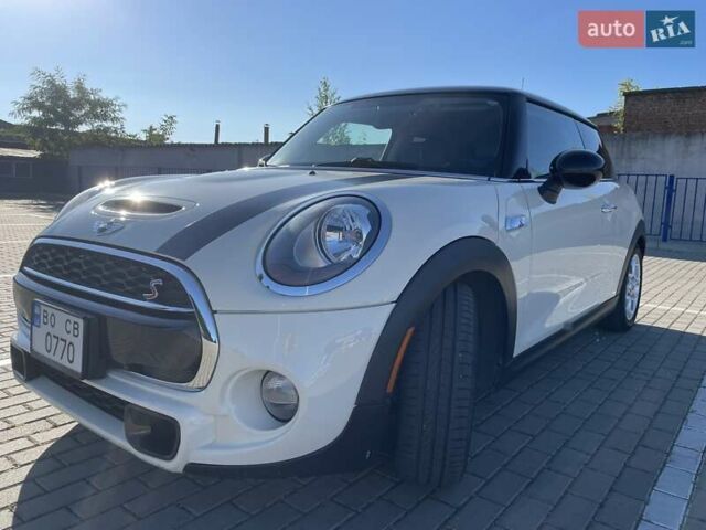 Мини Hatch, объемом двигателя 2 л и пробегом 171 тыс. км за 11200 $, фото 2 на Automoto.ua