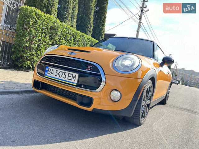 Мини Hatch, объемом двигателя 2 л и пробегом 115 тыс. км за 14500 $, фото 3 на Automoto.ua