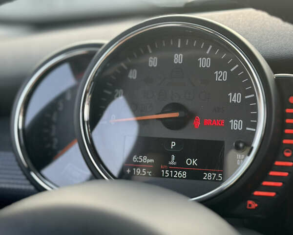 Мини Hatch, объемом двигателя 1.5 л и пробегом 151 тыс. км за 11999 $, фото 37 на Automoto.ua