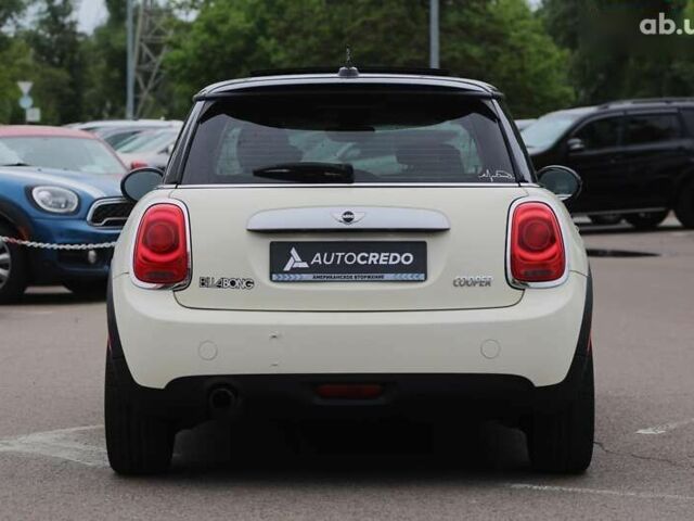 Мини Hatch, объемом двигателя 1.5 л и пробегом 157 тыс. км за 9900 $, фото 5 на Automoto.ua