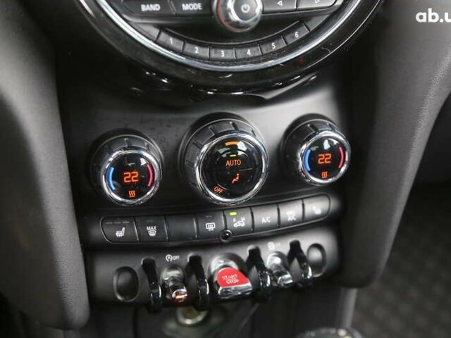 Мини Hatch, объемом двигателя 1.5 л и пробегом 157 тыс. км за 9000 $, фото 18 на Automoto.ua