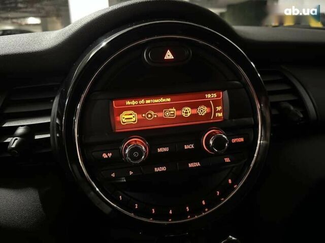 Мини Hatch, объемом двигателя 1.2 л и пробегом 87 тыс. км за 8300 $, фото 24 на Automoto.ua