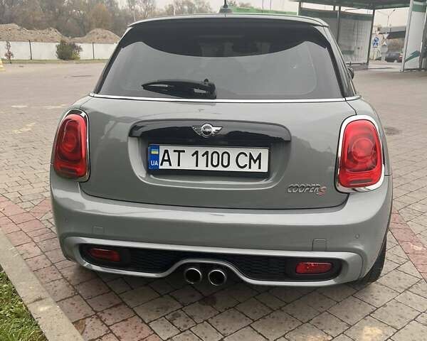 Мини Hatch, объемом двигателя 2 л и пробегом 46 тыс. км за 18500 $, фото 6 на Automoto.ua