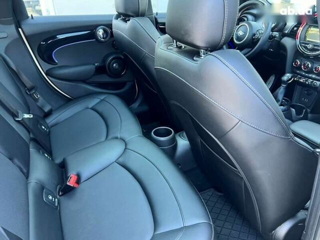 Мини Hatch, объемом двигателя 2 л и пробегом 83 тыс. км за 19500 $, фото 29 на Automoto.ua