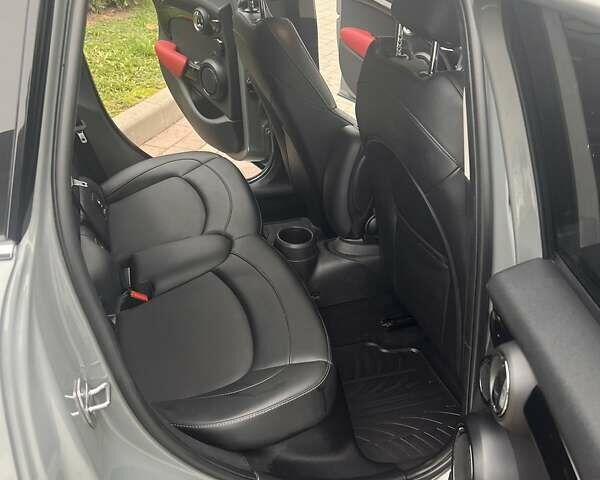 Мини Hatch, объемом двигателя 2 л и пробегом 46 тыс. км за 18500 $, фото 17 на Automoto.ua