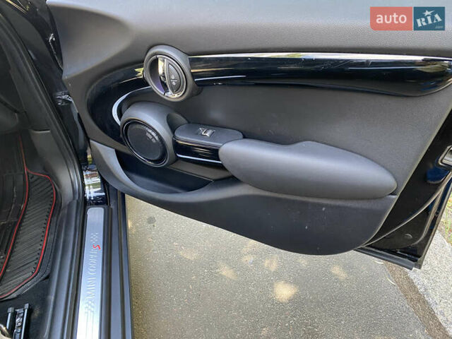 Мини Hatch, объемом двигателя 2 л и пробегом 56 тыс. км за 18450 $, фото 23 на Automoto.ua