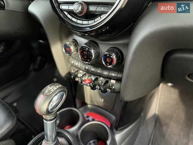 Міні Hatch, об'ємом двигуна 2 л та пробігом 84 тис. км за 19900 $, фото 21 на Automoto.ua