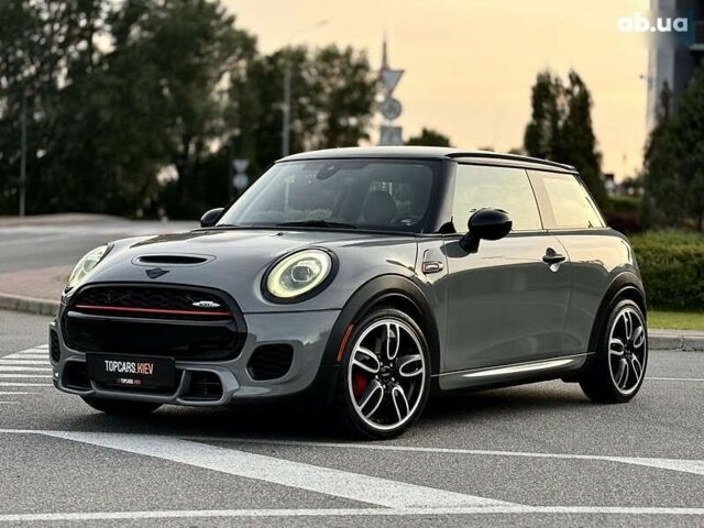 Мини Hatch, объемом двигателя 2 л и пробегом 84 тыс. км за 23500 $, фото 2 на Automoto.ua