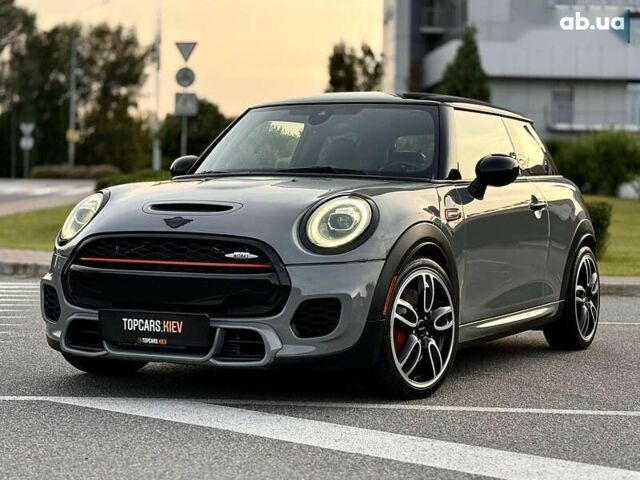 Мини Hatch, объемом двигателя 2 л и пробегом 84 тыс. км за 23500 $, фото 1 на Automoto.ua