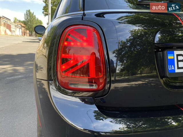 Мини Hatch, объемом двигателя 2 л и пробегом 56 тыс. км за 18450 $, фото 5 на Automoto.ua