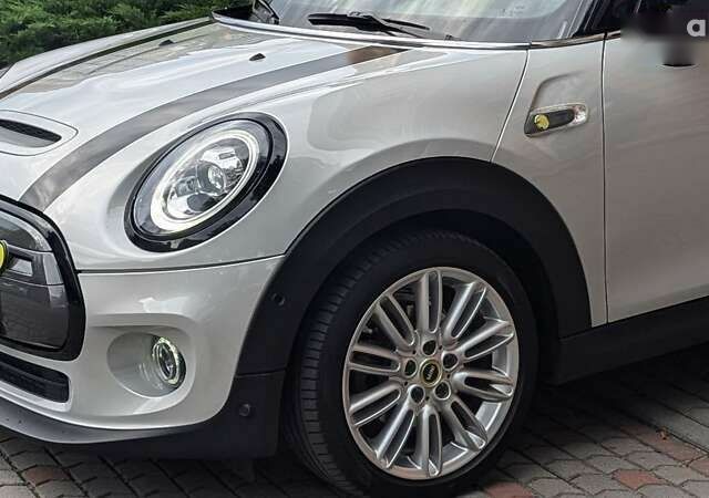 Мини Hatch, объемом двигателя 0 л и пробегом 41 тыс. км за 16099 $, фото 4 на Automoto.ua