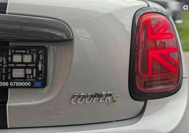 Мини Hatch, объемом двигателя 0 л и пробегом 41 тыс. км за 16099 $, фото 26 на Automoto.ua