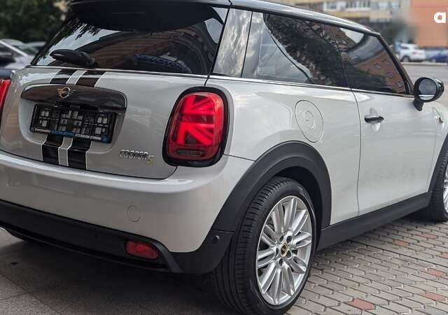 Мини Hatch, объемом двигателя 0 л и пробегом 41 тыс. км за 16099 $, фото 27 на Automoto.ua