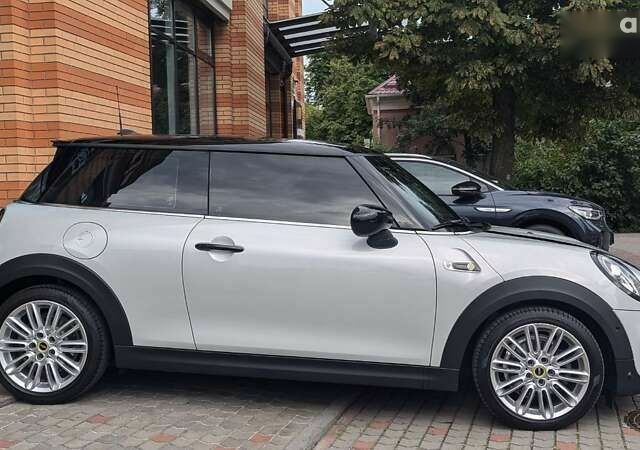 Мини Hatch, объемом двигателя 0 л и пробегом 41 тыс. км за 16099 $, фото 21 на Automoto.ua