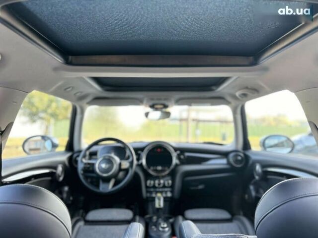 Мини Hatch, объемом двигателя 0 л и пробегом 25 тыс. км за 15999 $, фото 15 на Automoto.ua