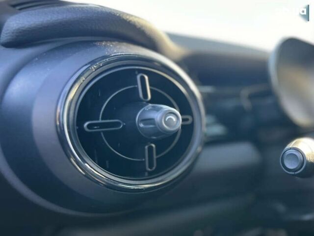 Мини Hatch, объемом двигателя 0 л и пробегом 25 тыс. км за 15999 $, фото 5 на Automoto.ua
