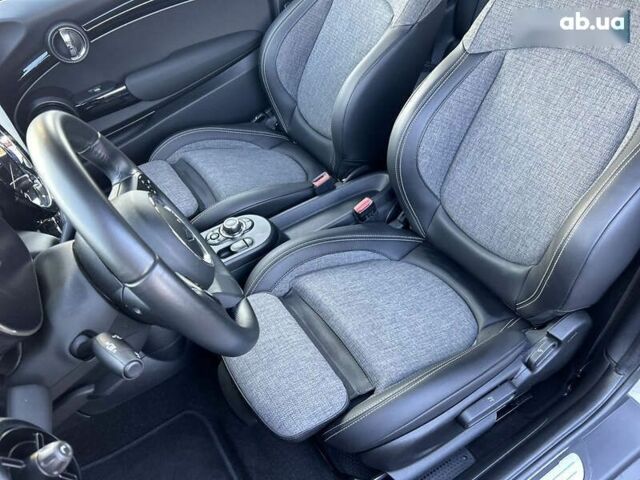Мини Hatch, объемом двигателя 0 л и пробегом 25 тыс. км за 15999 $, фото 14 на Automoto.ua