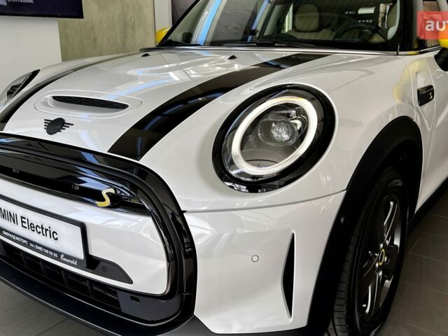 купити нове авто Міні Hatch 2023 року від офіційного дилера Емералд Моторс Міні фото