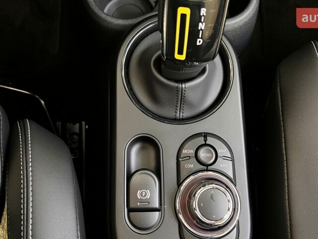 купити нове авто Міні Hatch 2023 року від офіційного дилера Емералд Моторс Міні фото