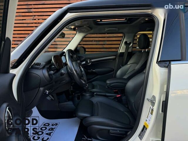 Мини Hatch, объемом двигателя 2 л и пробегом 87 тыс. км за 27400 $, фото 11 на Automoto.ua