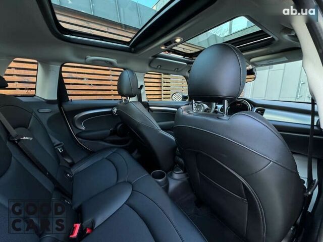 Мини Hatch, объемом двигателя 2 л и пробегом 87 тыс. км за 27400 $, фото 22 на Automoto.ua