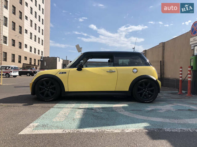 Желтый Мини Hatch, объемом двигателя 1.6 л и пробегом 150 тыс. км за 9200 $, фото 10 на Automoto.ua