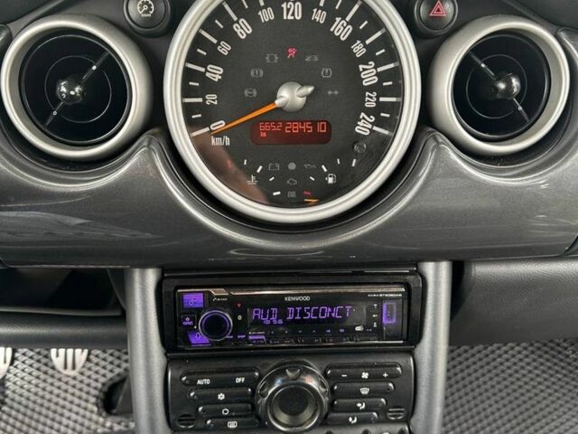 Серый Мини Hatch, объемом двигателя 1.6 л и пробегом 293 тыс. км за 4800 $, фото 5 на Automoto.ua