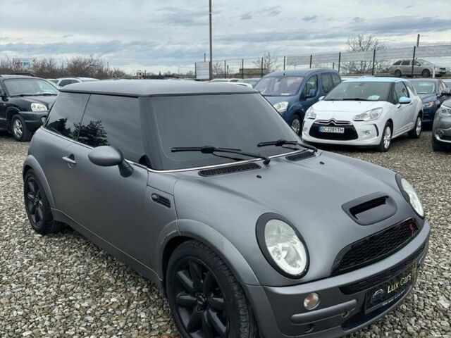 Серый Мини Hatch, объемом двигателя 1.6 л и пробегом 293 тыс. км за 4800 $, фото 2 на Automoto.ua