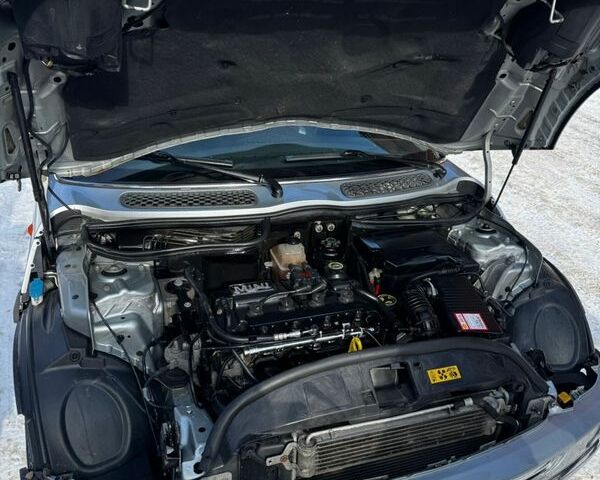 Серый Мини Hatch, объемом двигателя 1.6 л и пробегом 223 тыс. км за 4600 $, фото 23 на Automoto.ua