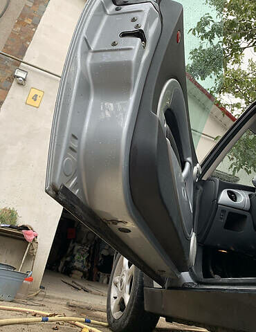 Сірий Міні Hatch, об'ємом двигуна 1.6 л та пробігом 130 тис. км за 4900 $, фото 4 на Automoto.ua