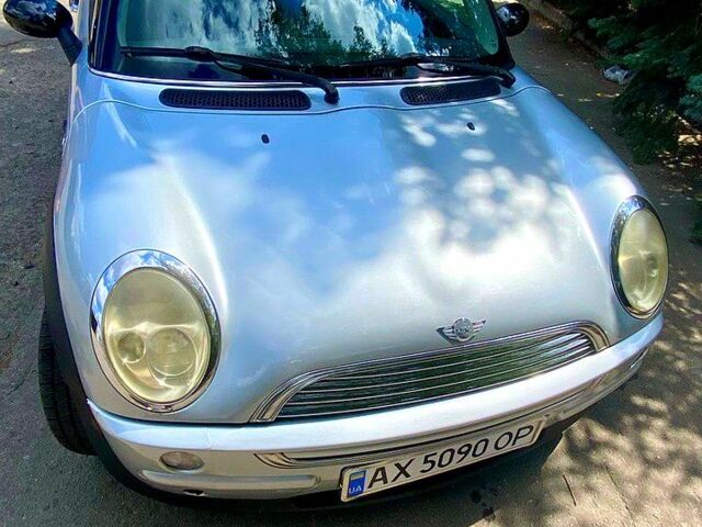 Серый Мини Hatch, объемом двигателя 1.6 л и пробегом 166 тыс. км за 4800 $, фото 3 на Automoto.ua