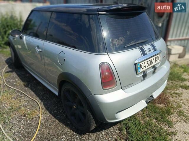 Сірий Міні Hatch, об'ємом двигуна 1.6 л та пробігом 120 тис. км за 5800 $, фото 1 на Automoto.ua