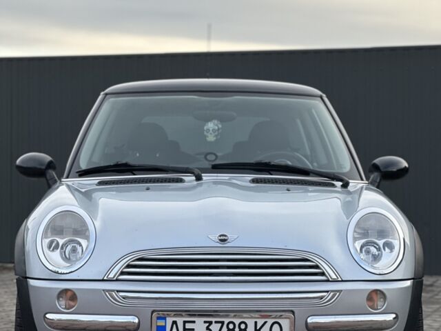 Серый Мини Hatch, объемом двигателя 1.6 л и пробегом 213 тыс. км за 4500 $, фото 8 на Automoto.ua
