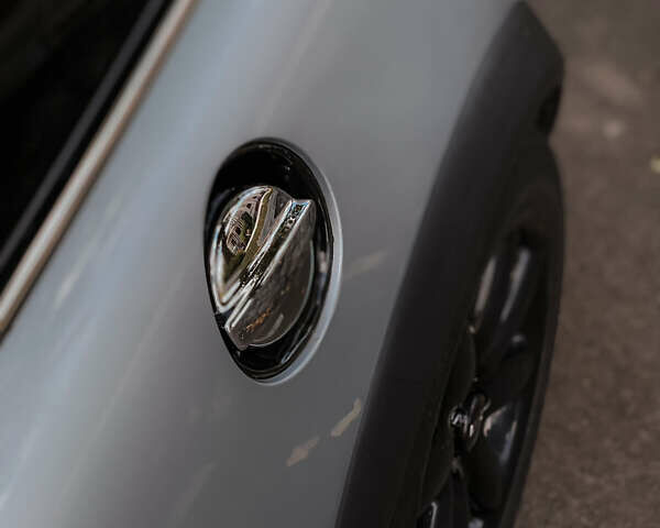 Сірий Міні Hatch, об'ємом двигуна 1.6 л та пробігом 171 тис. км за 5400 $, фото 12 на Automoto.ua