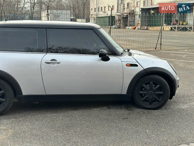 Сірий Міні Hatch, об'ємом двигуна 1.6 л та пробігом 287 тис. км за 3500 $, фото 10 на Automoto.ua