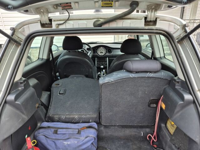 Сірий Міні Hatch, об'ємом двигуна 1.4 л та пробігом 285 тис. км за 5000 $, фото 5 на Automoto.ua