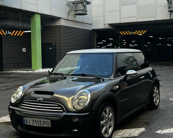 Сірий Міні Hatch, об'ємом двигуна 1.6 л та пробігом 224 тис. км за 7100 $, фото 1 на Automoto.ua