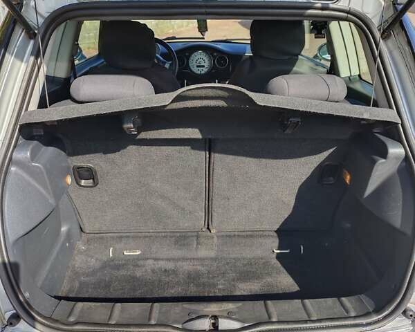 Серый Мини Hatch, объемом двигателя 1.36 л и пробегом 350 тыс. км за 4300 $, фото 6 на Automoto.ua