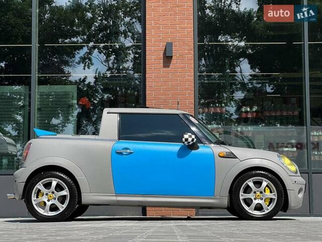 Сірий Міні Hatch, об'ємом двигуна 1.4 л та пробігом 110 тис. км за 5990 $, фото 12 на Automoto.ua