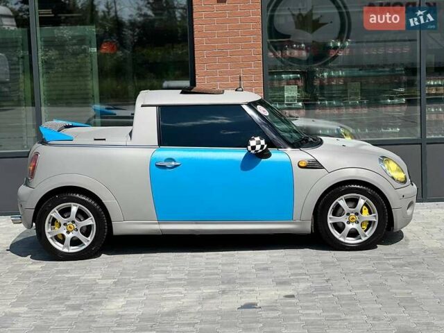 Сірий Міні Hatch, об'ємом двигуна 1.4 л та пробігом 110 тис. км за 5990 $, фото 13 на Automoto.ua
