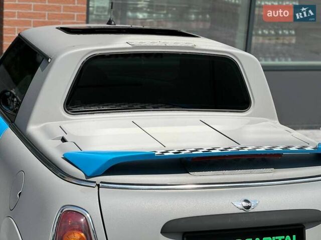 Сірий Міні Hatch, об'ємом двигуна 1.4 л та пробігом 110 тис. км за 5990 $, фото 23 на Automoto.ua