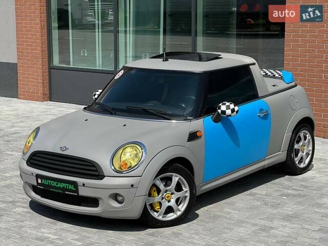 Сірий Міні Hatch, об'ємом двигуна 1.4 л та пробігом 110 тис. км за 6490 $, фото 2 на Automoto.ua