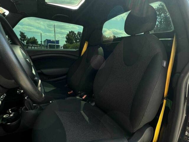 Сірий Міні Hatch, об'ємом двигуна 1.4 л та пробігом 110 тис. км за 6490 $, фото 16 на Automoto.ua