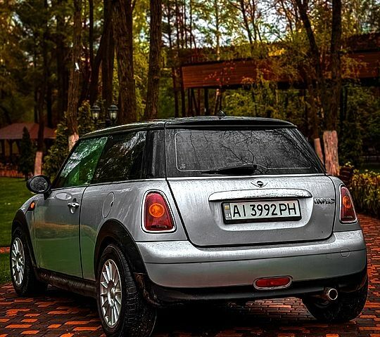 Сірий Міні Hatch, об'ємом двигуна 1.6 л та пробігом 167 тис. км за 6800 $, фото 10 на Automoto.ua